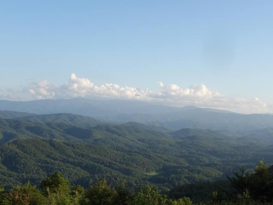 塞维尔维尔Yogi'S Den: Breathtaking Views! 3 Min To Dollywood, On 1 Acre!别墅 外观 照片